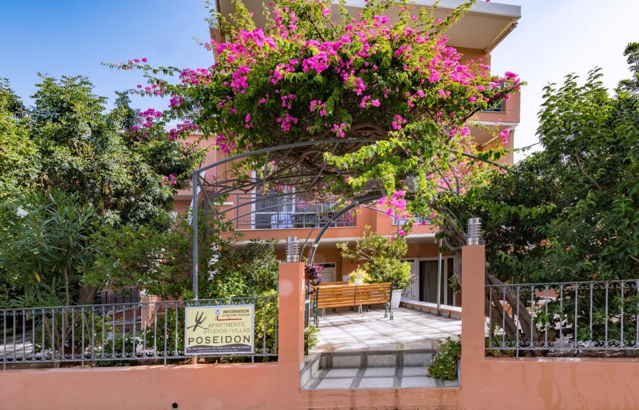 Poseidon Studios & Apartments Palaiochora Esterno foto
